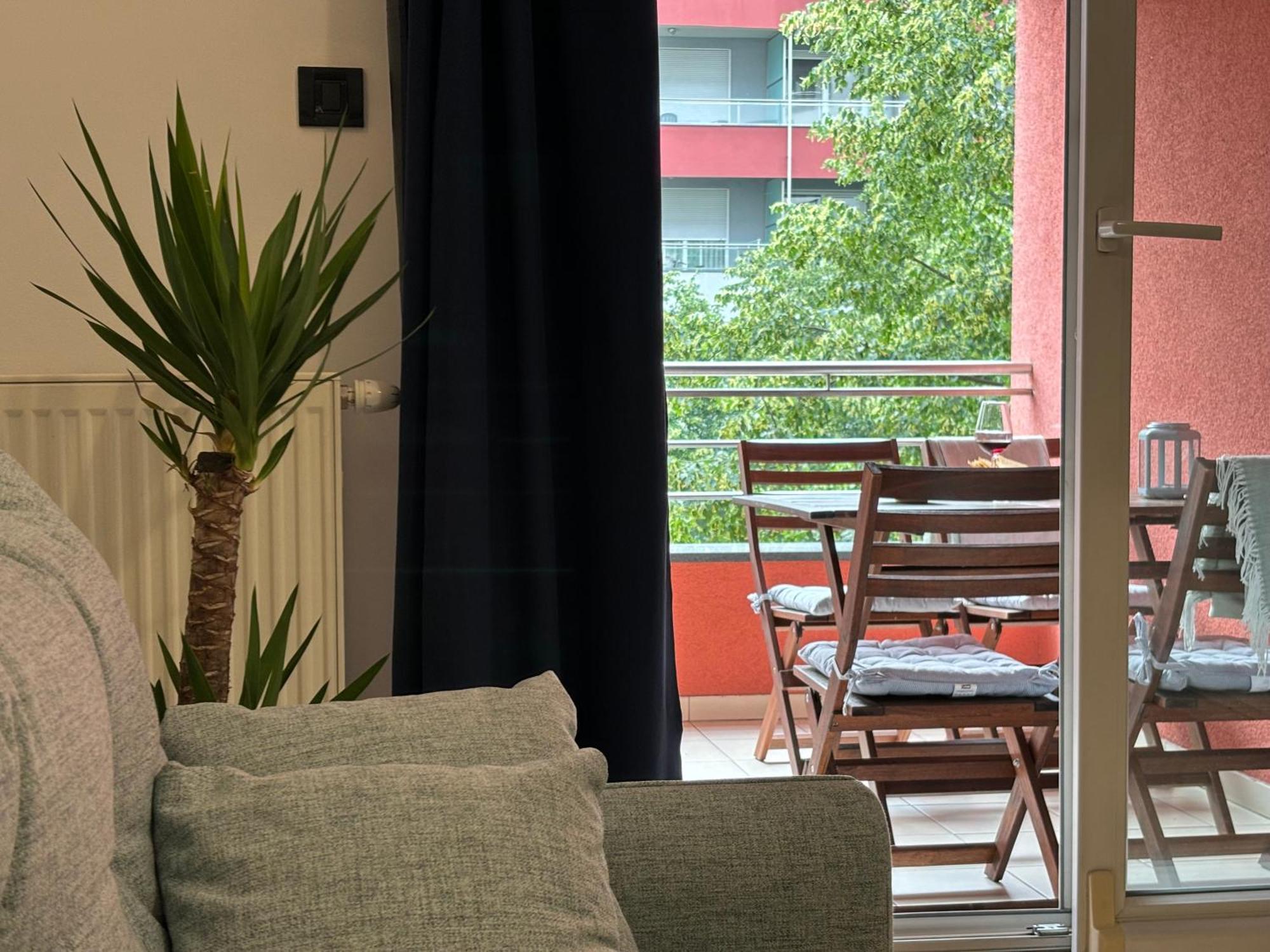 Terrace Bliss Apartment With Free Garage Zagabria Esterno foto